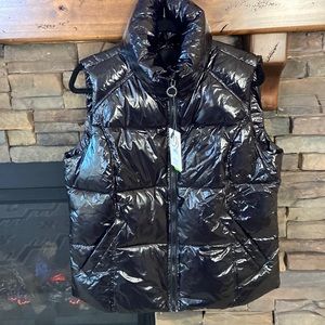 Puffer vest nwt